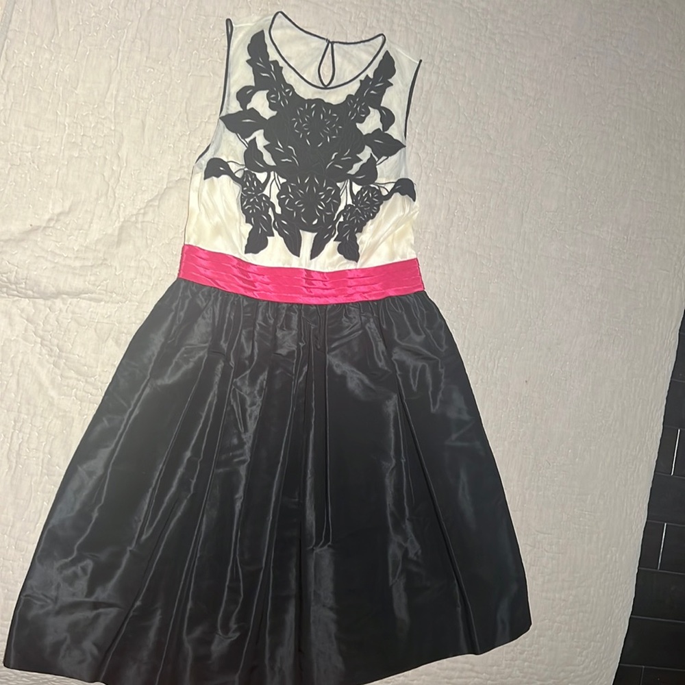 Ivory/black/pink